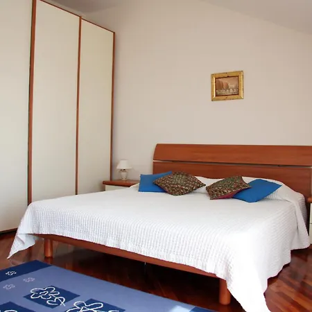 Mia Apartment